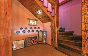 Fotografie z fotogalerie ubytování 4 Bedroom Awesome Home In Pula v destinaci Muntić