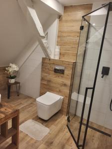 A bathroom at Apartamenty GUSTO