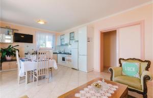 Gallery image of 3 Bedroom Beautiful Apartment In Orasac in Orasac