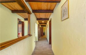 Fotografia z galérie ubytovania 3 Bedroom Nice Home In Plovanija v destinácii Plovanija