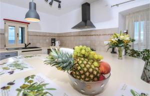Fotografia z galérie ubytovania Stunning Home In Podstrana With House Sea View v destinácii Podstrana