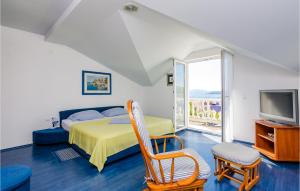 Foto dalla galleria di Beautiful Apartment In Slano With House Sea View a Slano