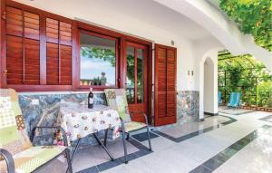 Balkón alebo terasa v ubytovaní Awesome Apartment In Crikvenica