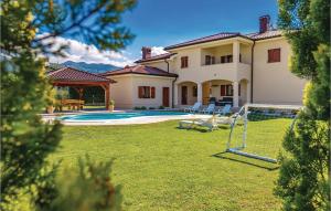 Gallery image of Gorgeous Home In Drazice With Outdoor Swimming Pool in Dražice