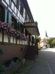 Gallery image of Hotel Ochsen Kehl-Kork in Kehl am Rhein +12 photos
