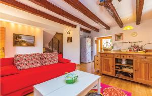 Gallery image of Lovely Home In Garica With Wifi in Garica