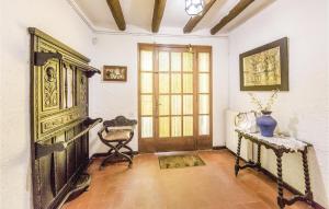 Fotografie z fotogalerie ubytování Awesome Home In Riudoms v destinaci Ríudoms