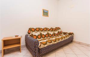 Zdjęcie z galerii obiektu 1 Bedroom Stunning Apartment In Kornic w mieście Kornić