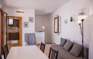 Posezení v ubytování Nice Apartment In Tossa De Mar, Girona
