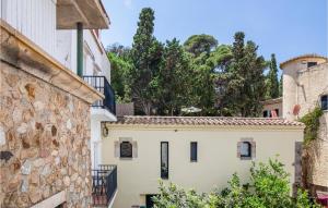 Gallery image of Nice Apartment In Tossa De Mar, Girona With Kitchen in Tossa de Mar