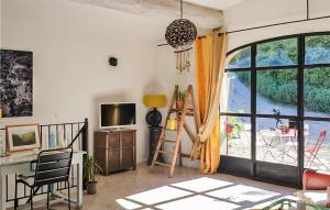 Gallery image of Beautiful Home In Apt With 2 Bedrooms, Wifi And Outdoor Swimming Pool in Apt