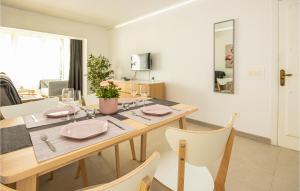 Fotografie z fotogalerie ubytování Stunning Apartment In Riviera Del Sol v destinaci Sitio de Calahonda