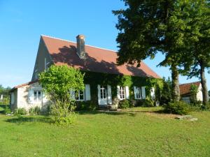 Gallery image of Meublés de tourisme La Reserve in Saint-Pierre-les-Bois