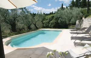 Kolam renang di atau dekat dengan Gorgeous Home In Fayence With Wifi