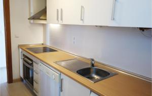 A kitchen or kitchenette at Hacienda Riquelme