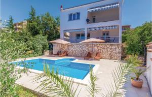 Gallery image of Amazing Home In Crikvenica With 4 Bedrooms, Wifi And Outdoor Swimming Pool in Dramalj