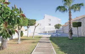 Zahrada ubytování Gorgeous Home In Santa Pola With Wifi