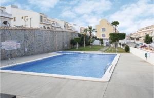Bazén v ubytování Gorgeous Home In Santa Pola With Wifi nebo v jeho okolí