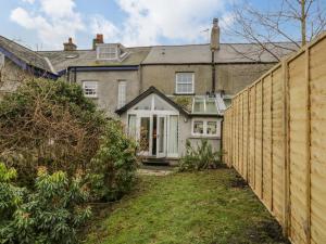 Gallery image of Hawthorn Cottage in Ulverston