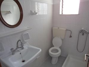 Een badkamer bij renesis studios