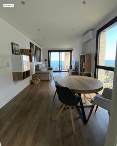 Gallery image of Apartment SEA VIEW in Llança