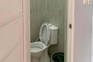 Fotografie z fotogalerie ubytování Kai Homestay Near Anyer Beach RedPartner v destinaci Kareo