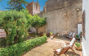 A garden outside Cozy Home In Tossa De Mar With Wifi Még 25 kép