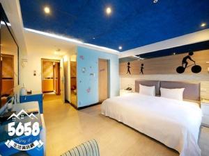 Postel nebo postele na pokoji v ubytování R8 Eco Hotel