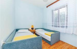 Galeriebild der Unterkunft Stunning Apartment In Crikvenica With Wifi in Crikvenica
