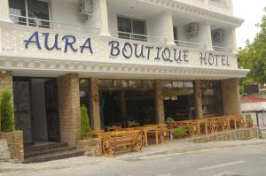 Certifikát, hodnocení, plakát nebo jiný dokument vystavený v ubytování Aura Boutique Hotel