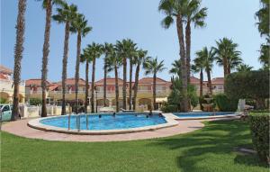 Basen w obiekcie Stunning Home In Orihuela Costa lub w pobliżu
