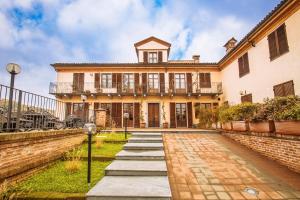 Gallery image of Hotel Villa Lauri in Neive