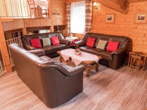 Posezení v ubytování Ferienhaus in Loßburg in der Nähe des Skigebietes