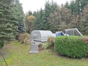 Aed väljaspool majutusasutust Ferienhaus Beerheide nahe Skipisten
