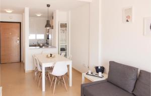 Kuchyň nebo kuchyňský kout v ubytování Pet Friendly Apartment