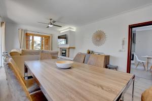 Zdjęcie z galerii obiektu Villa Maravillas 2 by Slow Villas w El Arenal