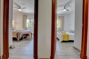 Zdjęcie z galerii obiektu Villa Maravillas 2 by Slow Villas w El Arenal