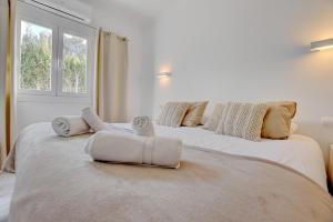 Zdjęcie z galerii obiektu Villa Maravillas 2 by Slow Villas w El Arenal