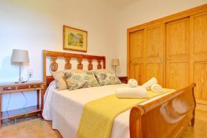 Posteľ alebo postele v izbe v ubytovaní Villa Son Guinyol by Slow Villas