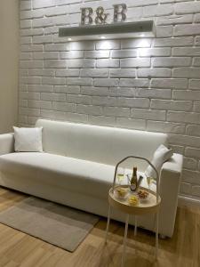 A seating area at O Vascetiello
