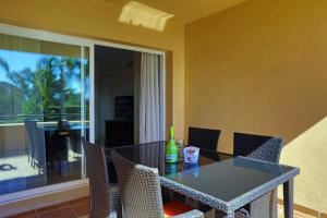 Część wypoczynkowa w obiekcie R6 Los Patios 2 bedroom