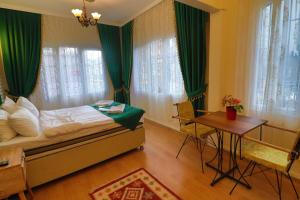 Postel nebo postele na pokoji v ubytování Stone Home Apart