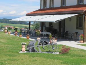 Zahrada ubytování Le Relais du Château Monney