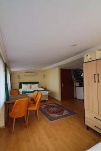 Kuchyň nebo kuchyňský kout v ubytování Stone Home Apart