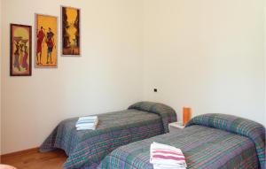 A bed or beds in a room at Villa Caterina