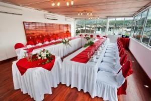 Εστιατόριο ή άλλο μέρος για φαγητό στο Loft Hotel