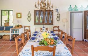 Fotografie z fotogalerie ubytování Beautiful Home In Arcos De La Frontera v destinaci Vallejas