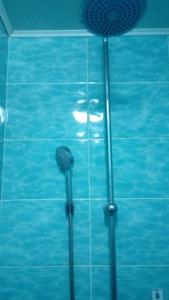 Bilik mandi di Hostel Viator