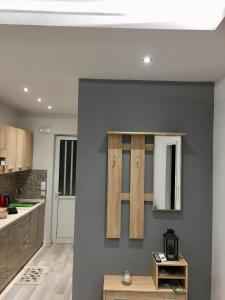 Afbeelding uit fotogalerij van RHODIAN TREASURE Spiridione apartment in Rhodos-stad