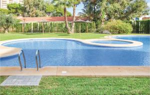 Πισίνα στο ή κοντά στο 2 Bedroom Cozy Apartment In El Campello
